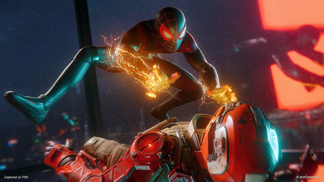 Marvel&