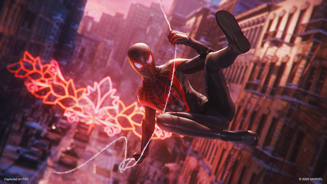 Marvel&